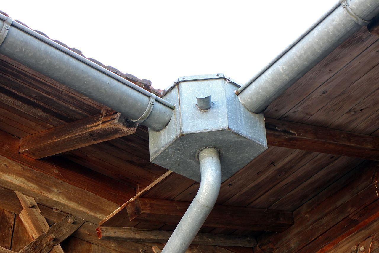 Les Compagnons du Patrimoine D'auvers sur Oise, chantier de couvreur zingueur à Auvers-sur-Oise